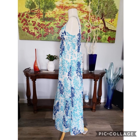 Cute dress - Picture 3 of 7